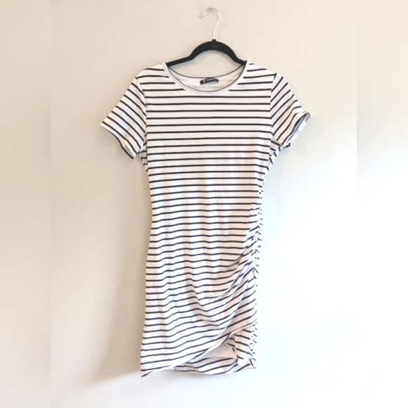 Black and White Striped Ruched Bodycon Dress - Picture 1 of 3